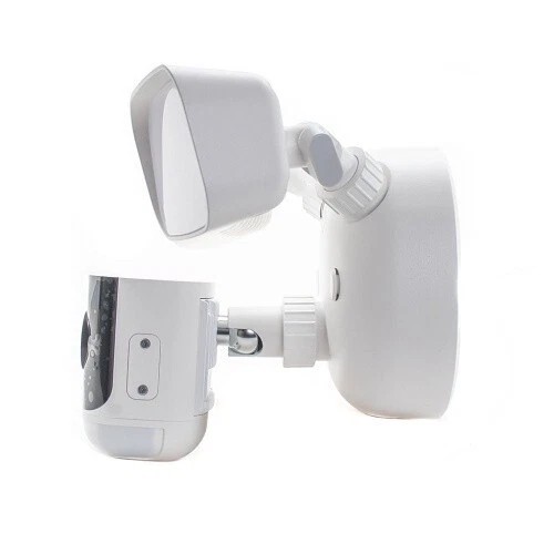 Alarm.com 4MP Outdoor Floodlight Camera ADC-V729AC thumbnail 2